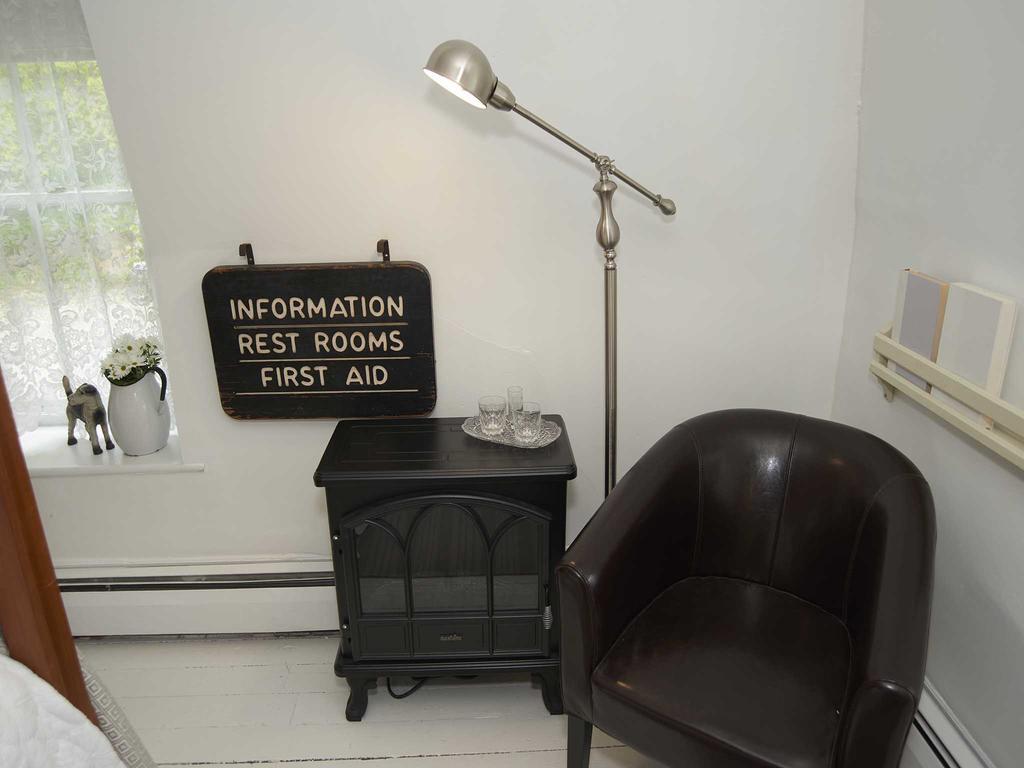 Federal House Inn Ли Экстерьер фото