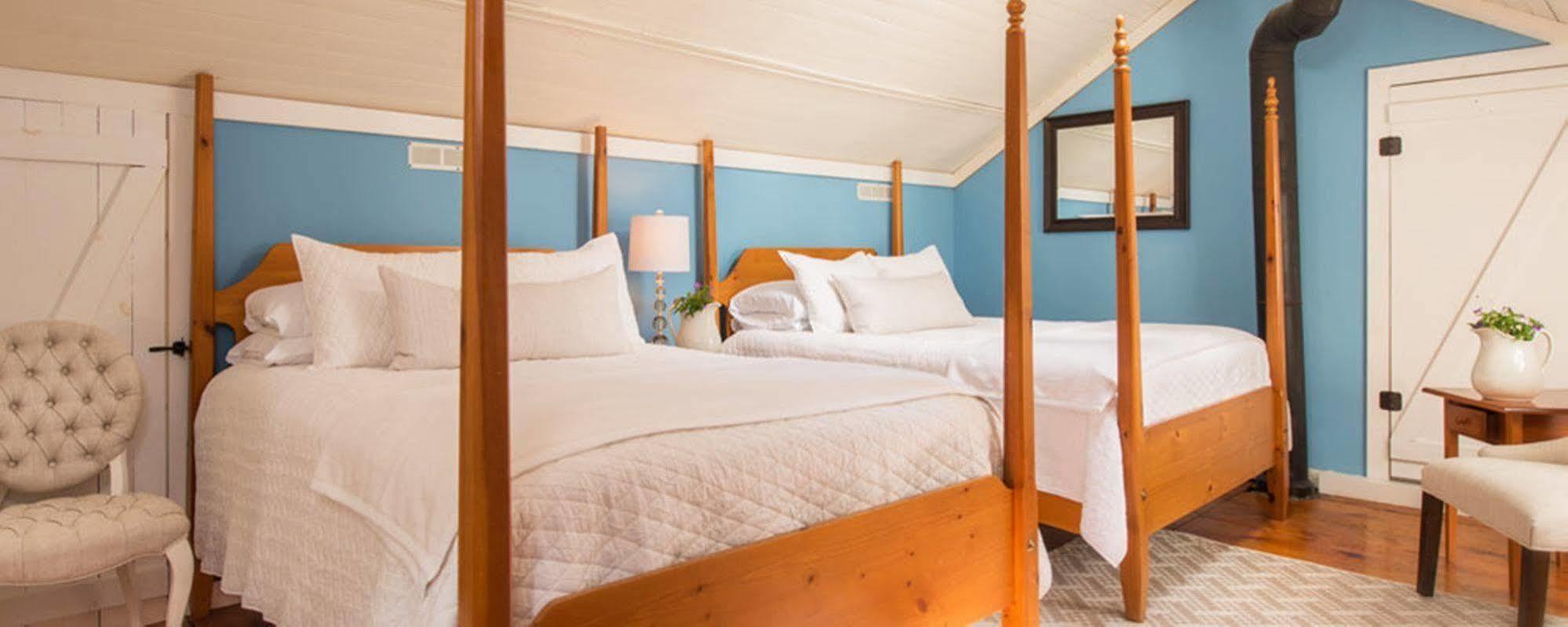 Federal House Inn Ли Экстерьер фото